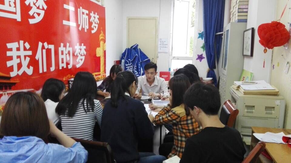 学生支部.jpg